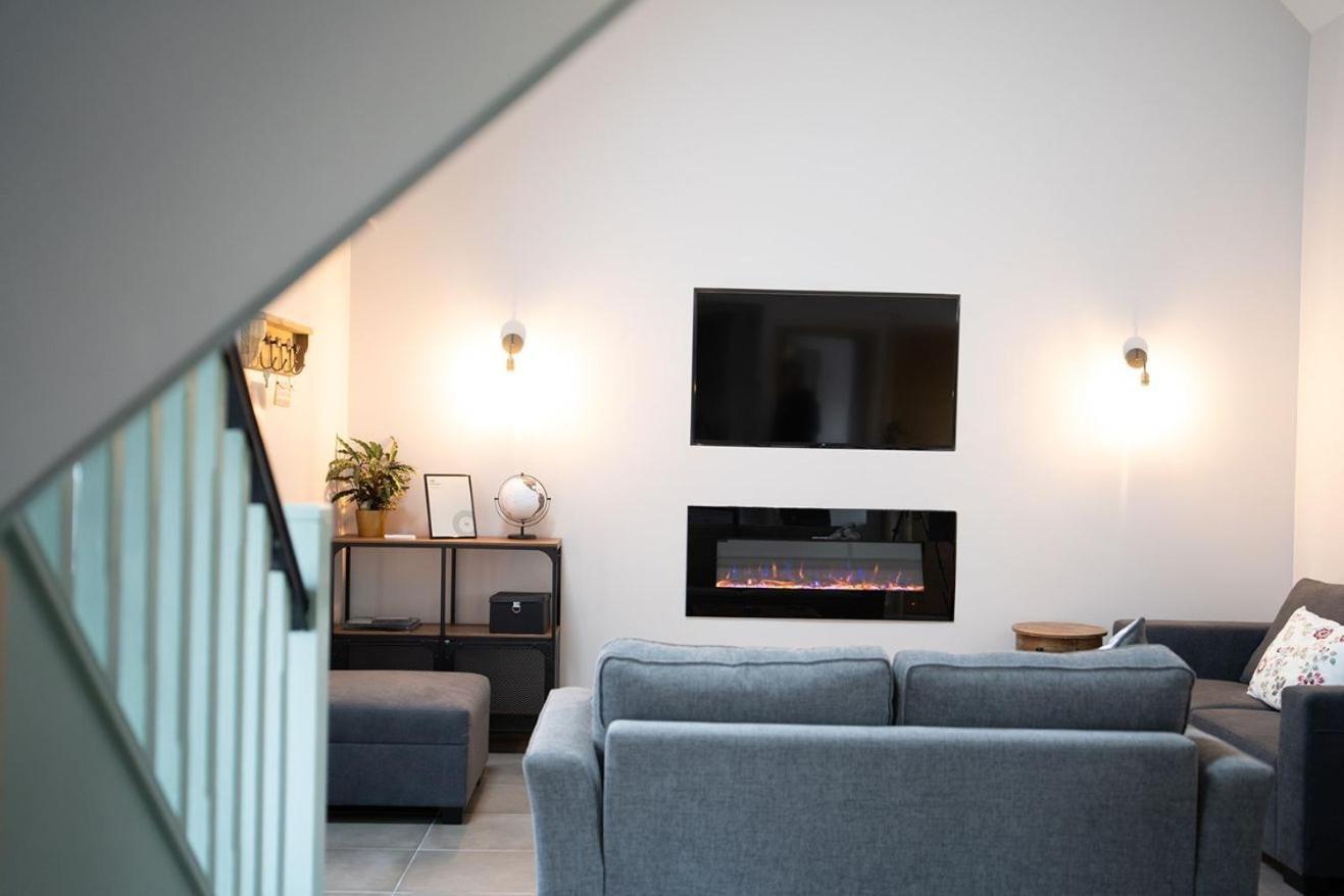 The Byre At Conker Tree Cottages Saintfield Eksteriør billede